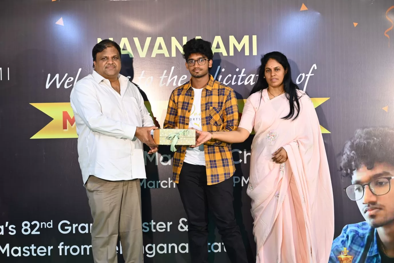 Mr.-G-Venkat-Naveen-Gadde-Founder-MD-of-Navanaami-with-Grandmaster-V-Prraneeth.jpg