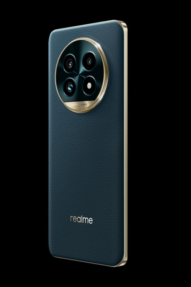 realme-13-Pro-5G-Emerald-Green-6.jpg
