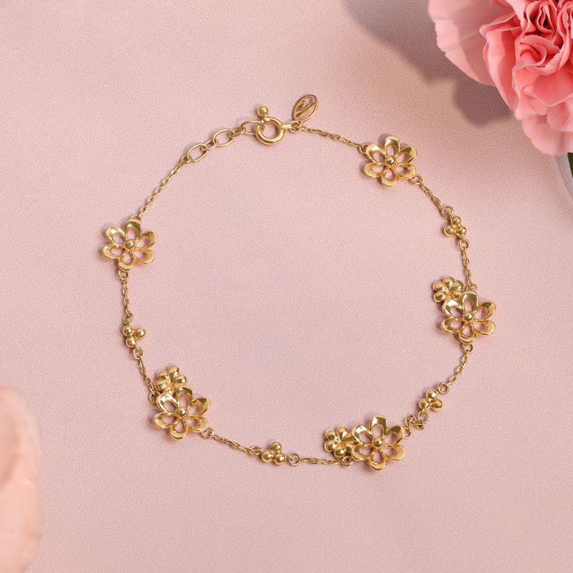 Tanishq FIORA 1.jpg